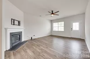 3513 Sycamore Xing Ct, Mount Holly, NC 28120 - Photo 7