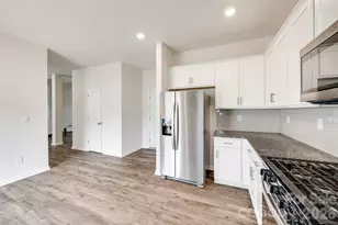 3513 Sycamore Xing Ct, Mount Holly, NC 28120 - Photo 17