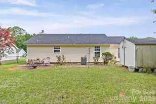 3311 Atlas Dr, Charlotte, NC 28269 - Photo 25