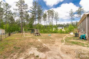 412 Mullinax Cir, Blacksburg, SC 29702 - Photo 25