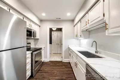 2220 Roswell Avenue, Charlotte, NC 28207 - Photo 7