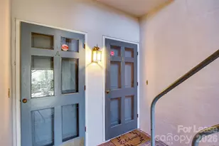 2220 Roswell Ave, Charlotte, NC 28207 - Photo 3