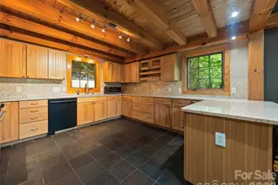 82 Red Oak Dr, Mills River, NC 28759 - Photo 11