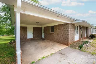 3886 Clay St, Claremont, NC 28610 - Photo 11
