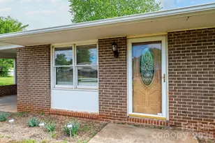 3886 Clay St, Claremont, NC 28610 - Photo 13