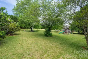 3886 Clay St, Claremont, NC 28610 - Photo 5