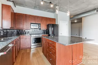 505 E 6th Street #504, Charlotte, NC 28202 - Photo 7