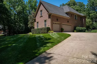 4608 Water Oak Drive, Lake Wylie, SC 29710 - Photo 3