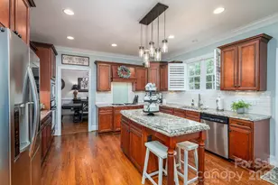 4608 Water Oak Dr, Lake Wylie, SC 29710 - Photo 15