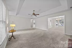 11331 Mendora Dr, Charlotte, NC 28215 - Photo 9