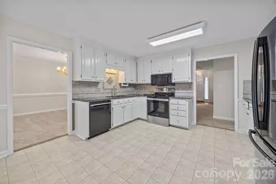 11331 Mendora Drive, Charlotte, NC 28215 - Photo 15