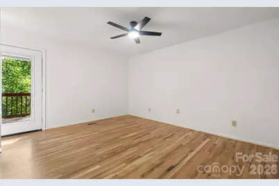 3840 Cherry Grove Drive, Hickory, NC 28602 - Photo 27