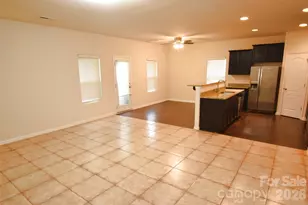7226 Agava Ln, Charlotte, NC 28215 - Photo 3