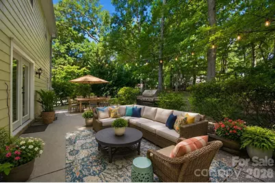 405 Leighton Court, Matthews, NC 28105 - Photo 3