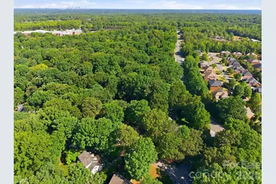 405 Leighton Court, Matthews, NC 28105 - Photo 5