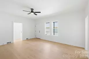 2622 Hemphill St, Charlotte, NC 28208 - Photo 9