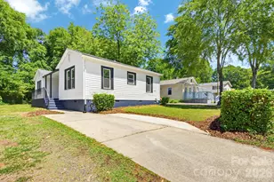 2622 Hemphill St, Charlotte, NC 28208 - Photo 3