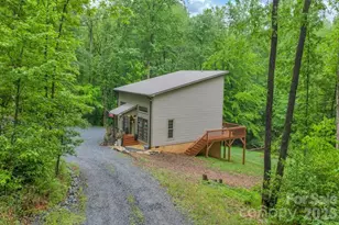 38 Macey Dr, Nebo, NC 28761 - Photo 5