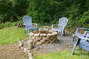 83 E View St, Marion, NC 28752 - Photo 3