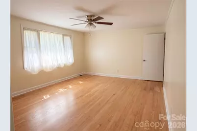 2012 N Deal Avenue, Newton, NC 28658 - Photo 13