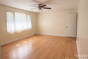 2012 N Deal Ave, Newton, NC 28658 - Photo 13