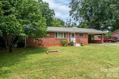 2012 N Deal Avenue, Newton, NC 28658 - Photo 23