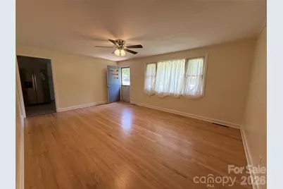 2012 N Deal Avenue, Newton, NC 28658 - Photo 17