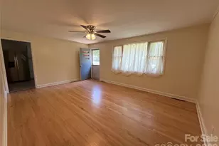 2012 N Deal Ave, Newton, NC 28658 - Photo 17