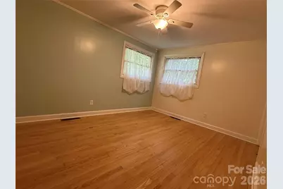 2012 N Deal Avenue, Newton, NC 28658 - Photo 11
