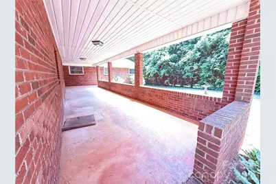 2012 N Deal Avenue, Newton, NC 28658 - Photo 11