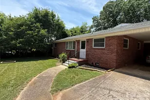 2012 N Deal Ave, Newton, NC 28658 - Photo 3