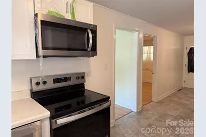 2012 N Deal Avenue, Newton, NC 28658 - Photo 9