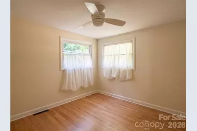 2012 N Deal Avenue, Newton, NC 28658 - Photo 15