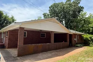 2012 N Deal Ave, Newton, NC 28658 - Photo 25
