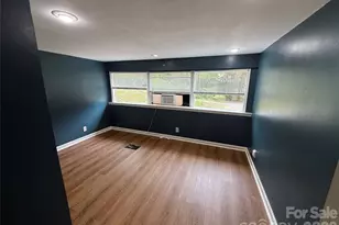 45 Overbrook Dr, Saluda, NC 28773 - Photo 13