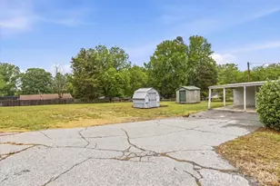 1204 W 5th Ave, Lexington, NC 27295 - Photo 11