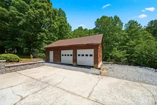 2079 Icard Ridge Rd, Taylorsville, NC 28681 - Photo 43