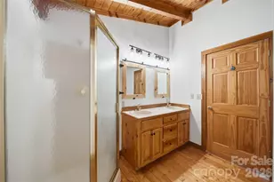 2079 Icard Ridge Rd, Taylorsville, NC 28681 - Photo 37