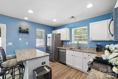 5427 Kimmerly Woods Drive, Charlotte, NC 28215 - Photo 5