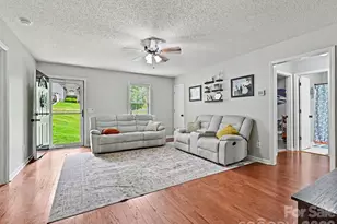 1040 Foxrun Cir SE, Concord, NC 28025 - Photo 3