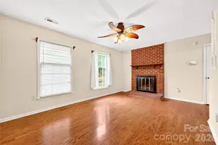 621 Winter Wood Dr, Matthews, NC 28105 - Photo 9