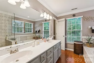 4113 Hallam Court, Charlotte, NC 28269 - Photo 25
