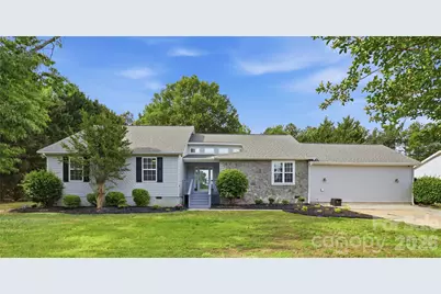 1689 Willowbrook Drive, Fort Mill, SC 29708 - Photo 3