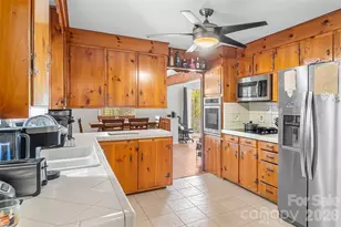 98 Limberlost Dr, Hendersonville, NC 28739 - Photo 7