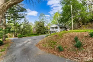 98 Limberlost Dr, Hendersonville, NC 28739 - Photo 25