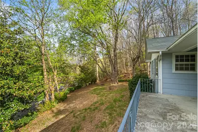 98 Limberlost Drive, Hendersonville, NC 28739 - Photo 23