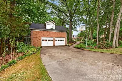 7300 Quail Hill Road, Charlotte, NC 28210 - Photo 3
