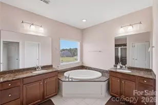 7405 Spice Bush Ct, Waxhaw, NC 28173 - Photo 25