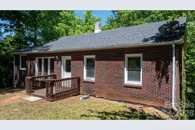722 E F Street, Newton, NC 28658 - Photo 15