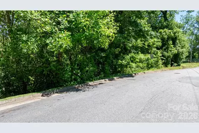 722 E F Street, Newton, NC 28658 - Photo 17